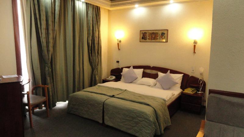Relax Comfort Suites Hotel Bükreş Dış mekan fotoğraf