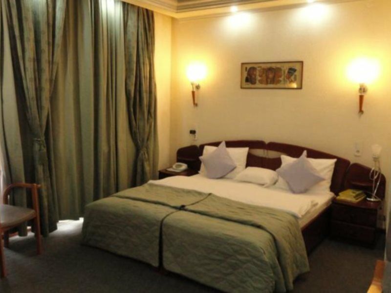 Relax Comfort Suites Hotel Bükreş Dış mekan fotoğraf